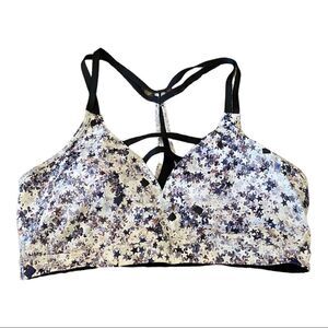 Victoria’s Secret | VSX Sport Strappy Star Lightweight  Sports Bra | L